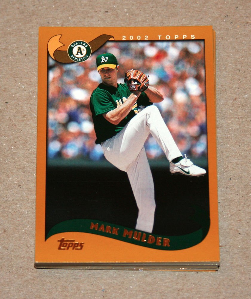 2002 TOPPS BASEBALL - Oakland Athletics Team Set (Series 1 & 2)