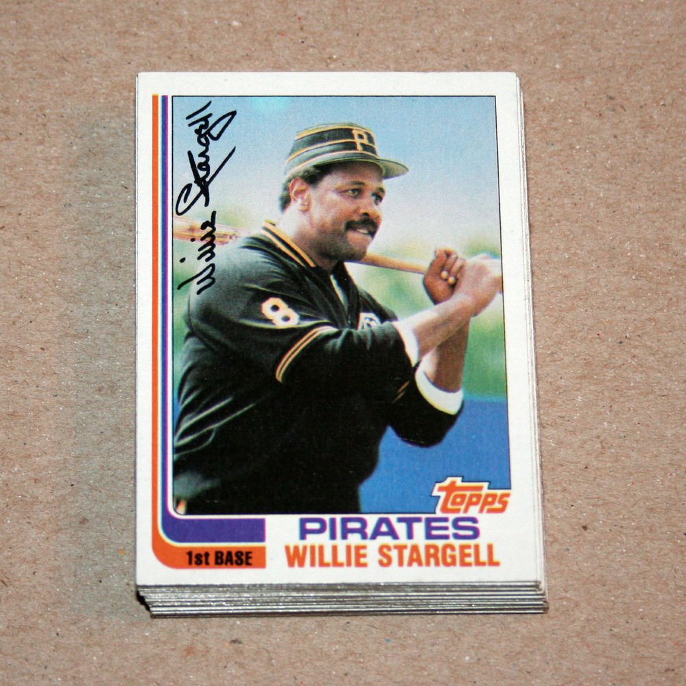 1982 TOPPS BASEBALL - Pittsburgh Pirates Team Set + Traded Series