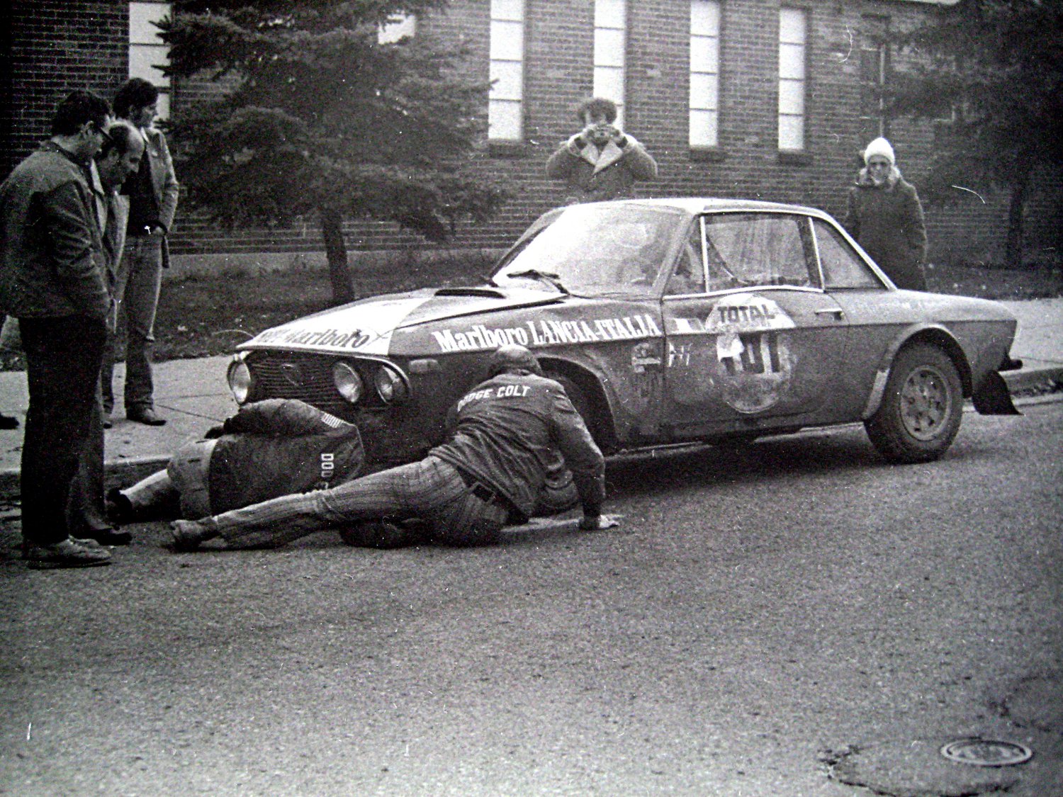 Munari-Mannucci Lancia Fulvia 1.6 HF 1972 Press-on-Regardless Rally - Rally Car Photo Print