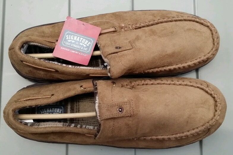 Signature by levis mens moccasin slippers