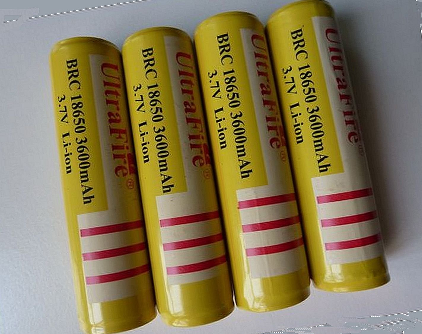 4 PCS UltraFire 18650 PCB protected 3600mAh Batteries vape Mechanical Mods cig