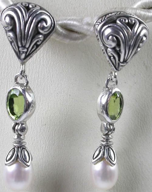 Green Peridot White Pearl Earrings in Sterling Silver