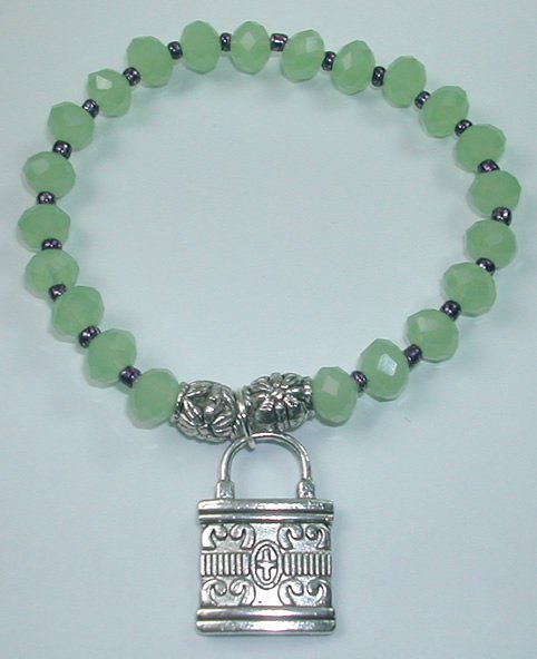 handcrafted Green Crystal Stretch Bracelet withSilver Plated Lock