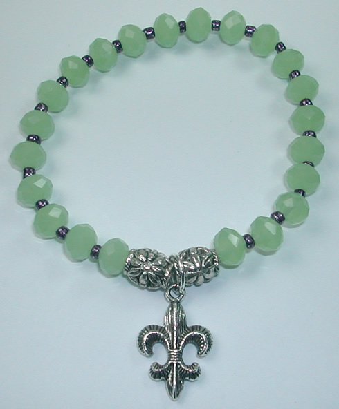 handcrafted Green Crystal Stretch Bracelet with Silver Plated Fleur de Lis