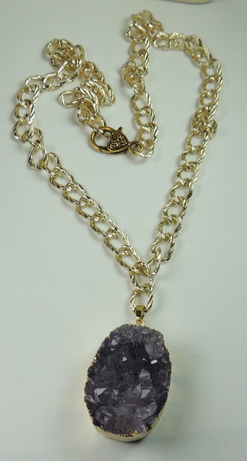 New Womans Purple Amethyst Druzy Pendant on a Metal Gold Tone Chain