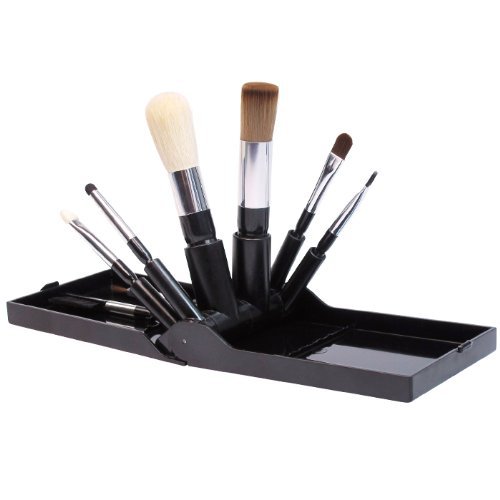Makeover Essentials Brush Fan Compact Set 26533
