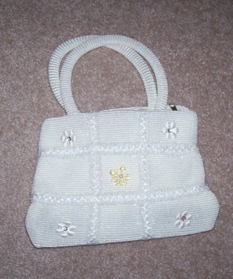 handbagbargains: White Knit Tic Tac Toe Pattern Rhinestone Purse