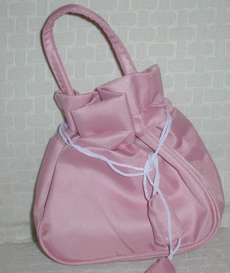 handbagbargains: Pink Drawstring Purse