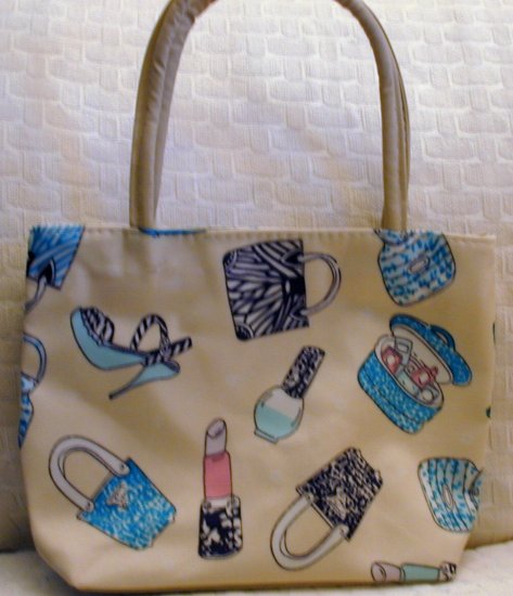 handbagbargains: Tan Teen Accessory Print Purse