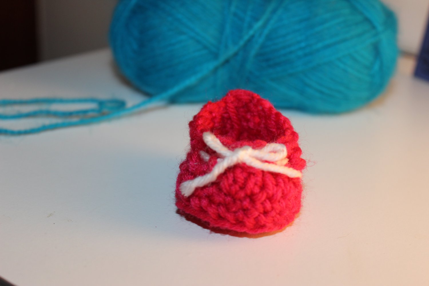 Pink, White Bow Baby Booties