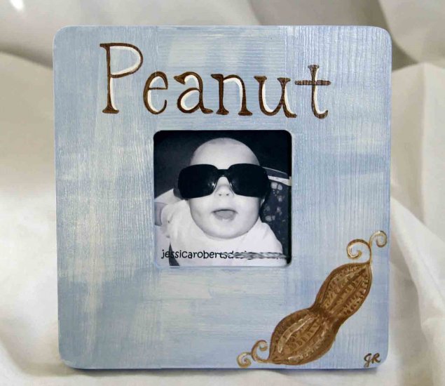 "peanut" frame