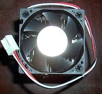 *NEW in BOX* Heatsink Fan Cooler for CPU Socket 462 AMD XP 370 7 a Sempron Duron