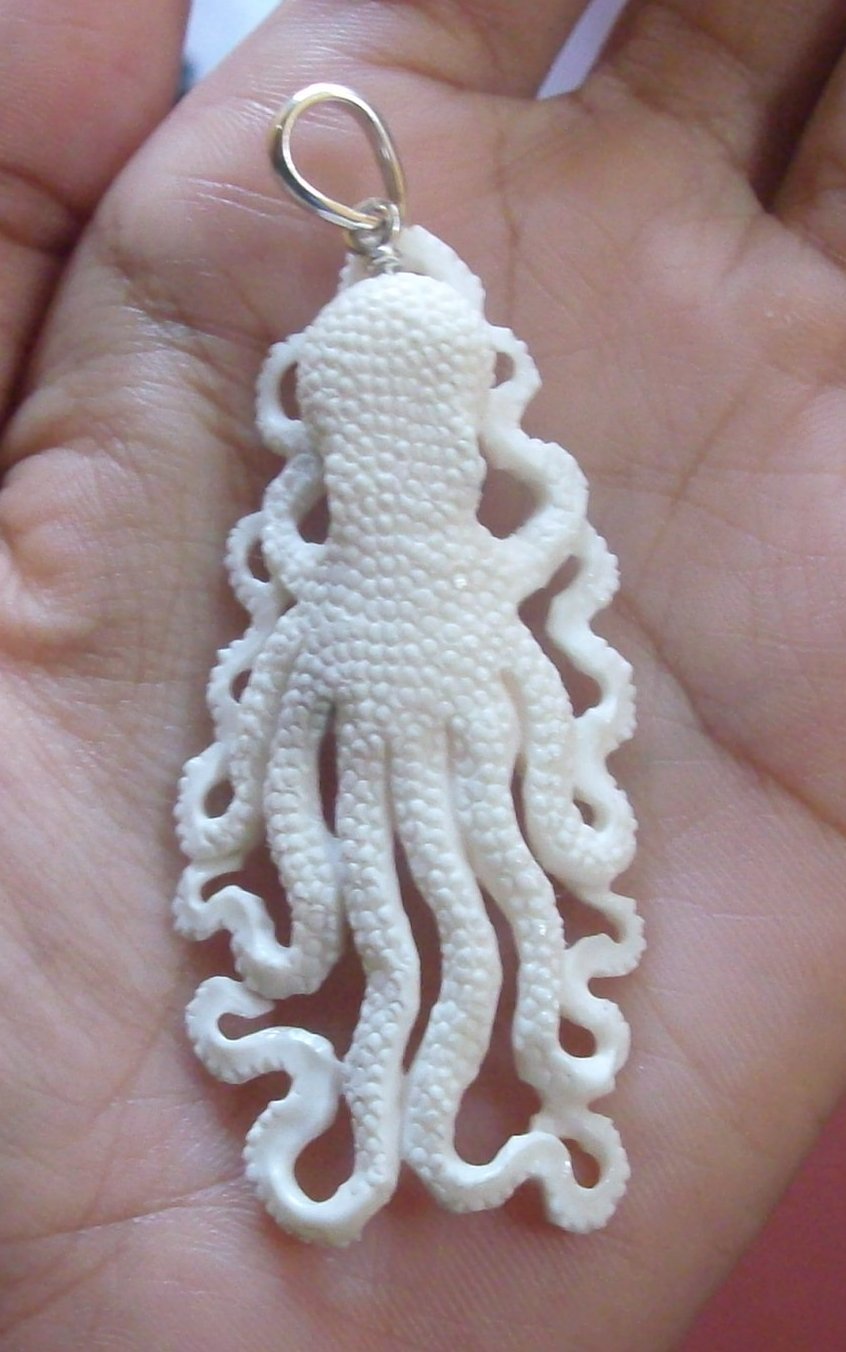 Bali Pendant Necklace OCTOPUS F/r Buffalo Bone Carving w/ Silver Bail 925 #r405