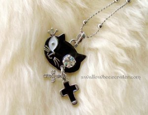 Stylish Black Cat Necklace