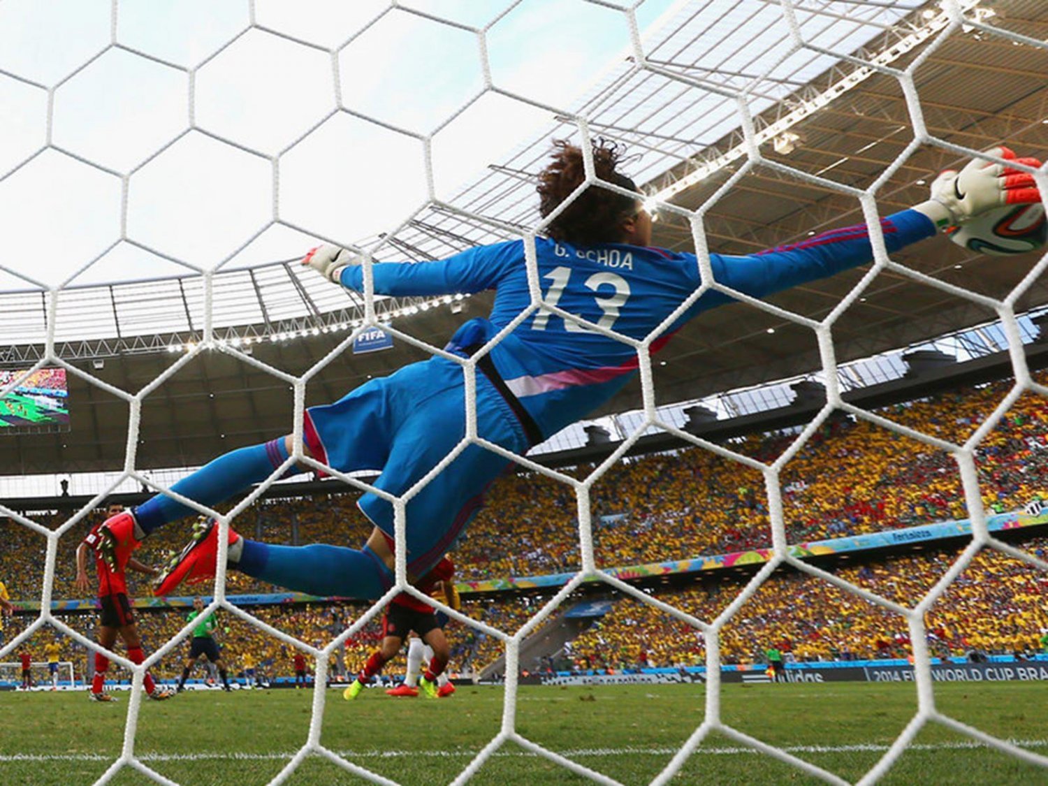 074 - 8 X 6 Photo - Football - FIFA World Cup 2014 - Brazil V Mexico Guillermo Ochoa Save 1.jpg