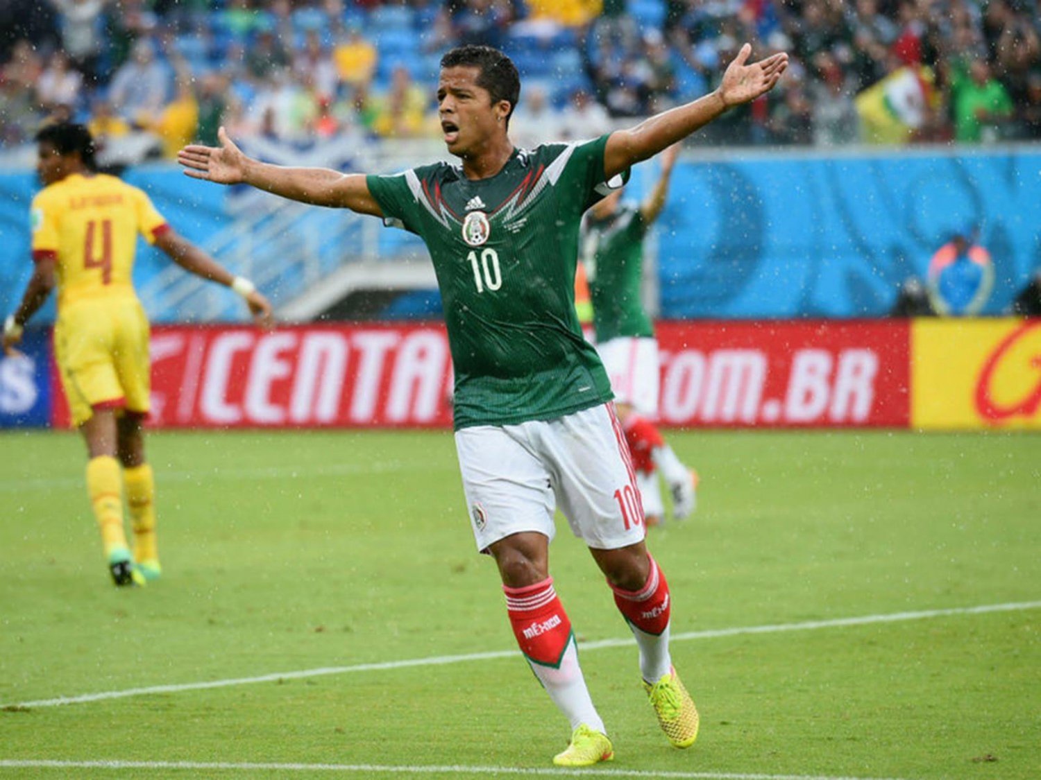 258 - 8 X 6 Photo - Football - FIFA World Cup 2014 - Mexico V Cameroon