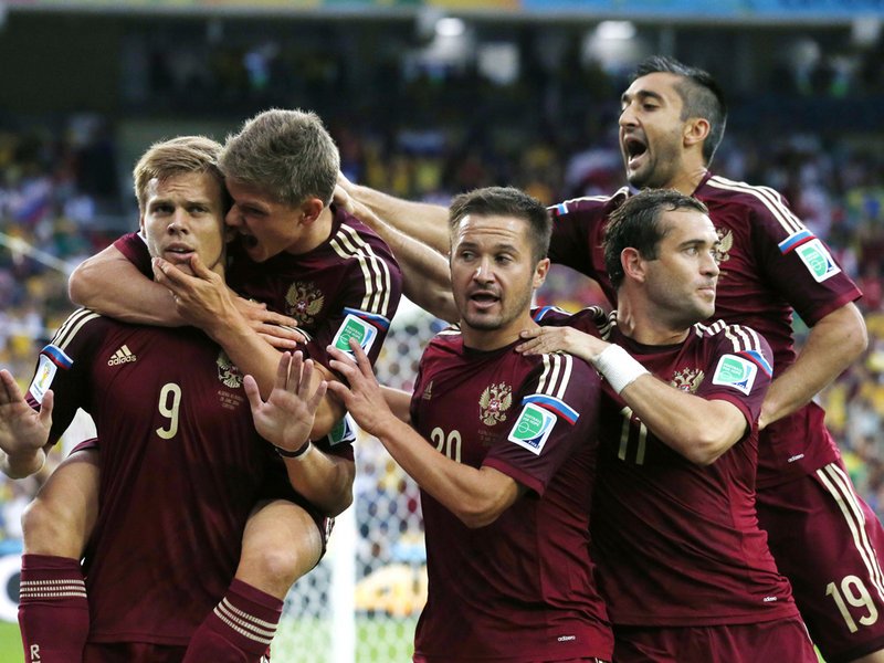400 - 8 x 6 Photo - Football - Fifa World Cup 2014 - Algeria V Russia Alexander Kokorin