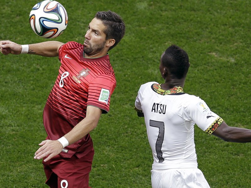 418 - 8 x 6 Photo - Football - Fifa World Cup 2014 - Portugal V Ghana Joao Moutinho Christian Atsu