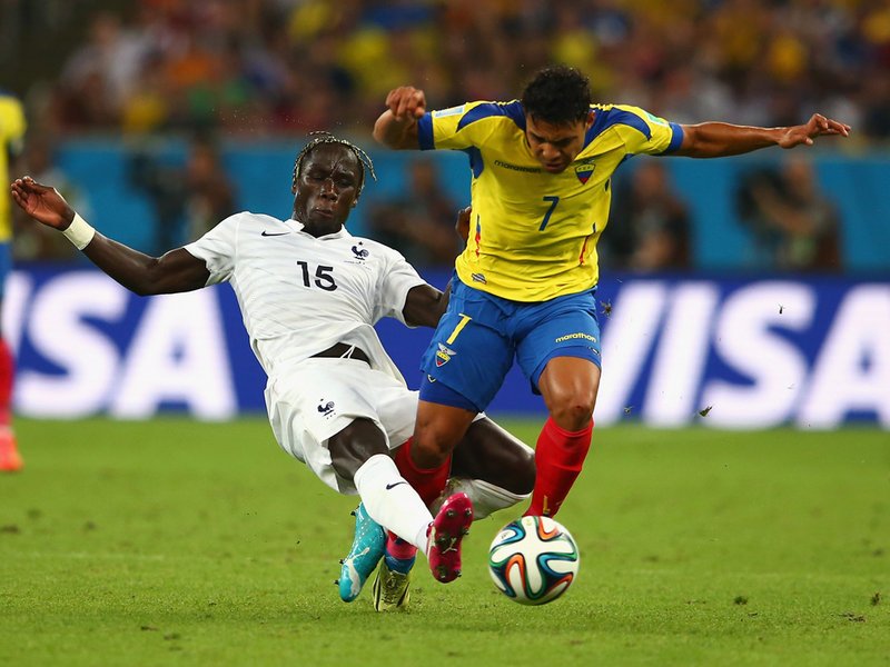 377 - 8 x 6 Photo - Football - FIFA World Cup 2014 - France v Ecuador Bacary Sagna