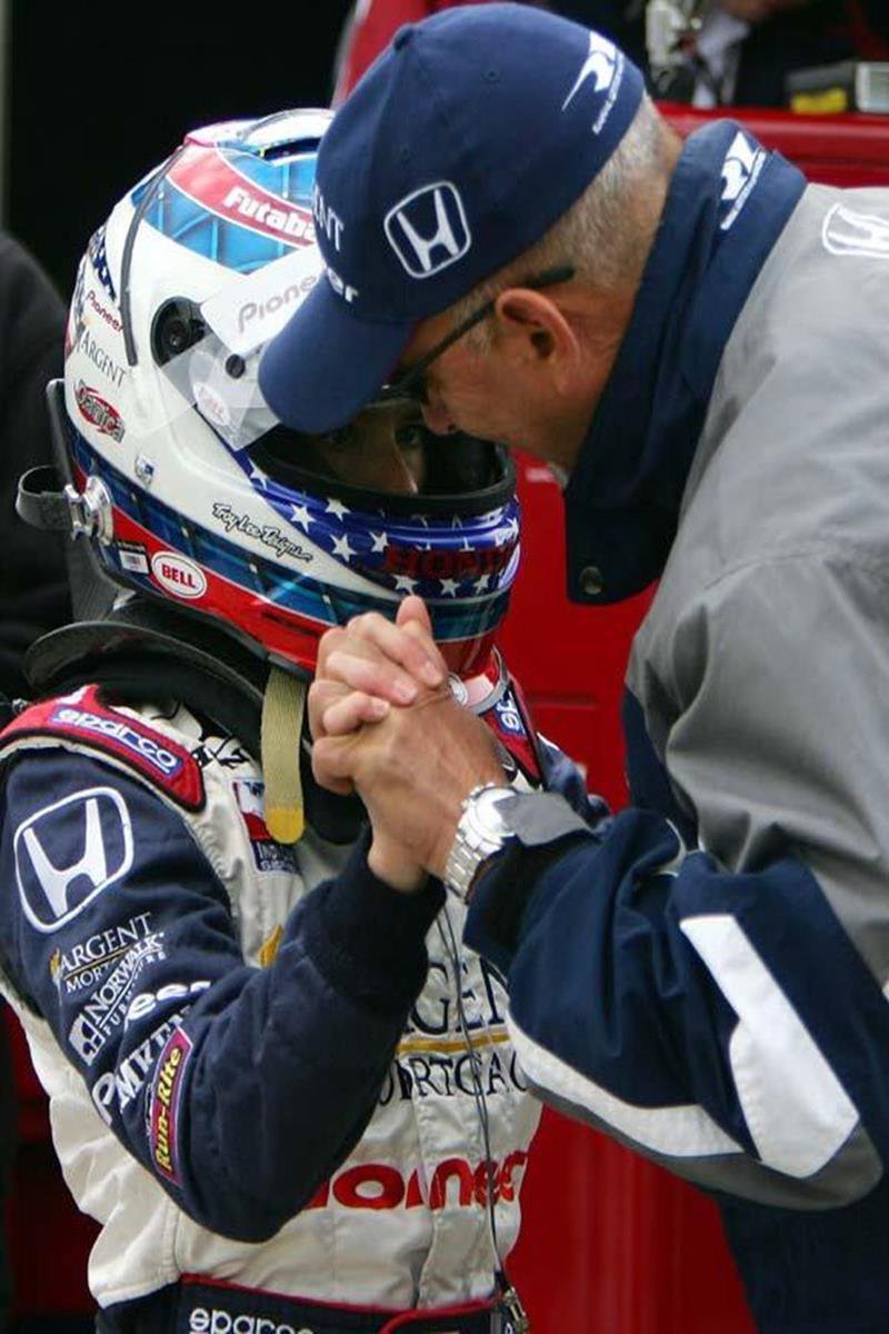 033 - 12 x 8 Photo - Motor Racing - Danica Patrick
