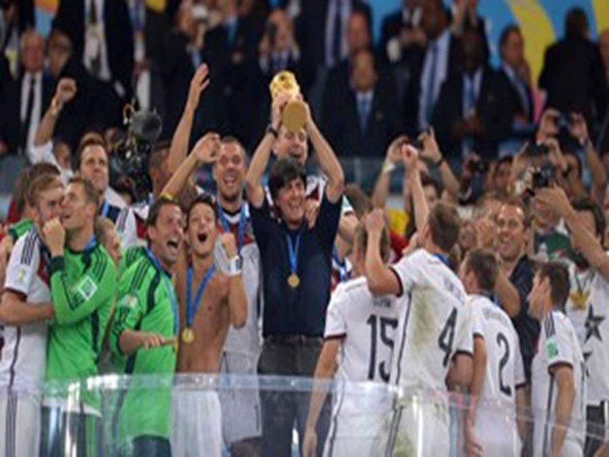 17 - 8 x 6 Photo - Football - FIFA World Cup 2014 WINNERS - GERMANY