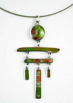 Inukshuk Necklace - Green
