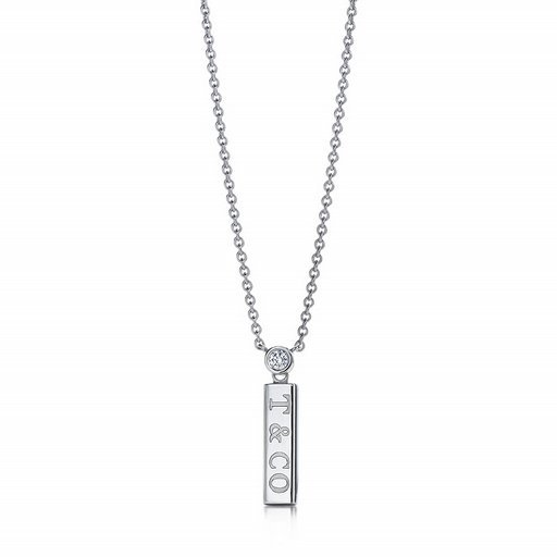 0.925 sterling silver and gemmy necklace and pendant