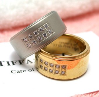 Beautiful Sterling new style gemmy ring