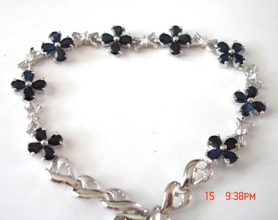 100% natural blue sapphire and sterling silver bracelet