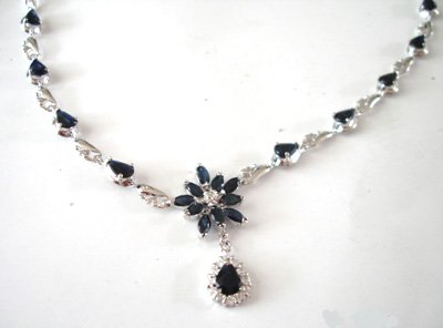 100% natural blue sapphire and sterling silver necklace pendant