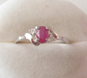 100% natural red ruby and sterling silver ring