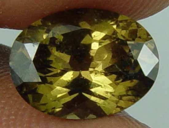 2.65CT 100% Natural Well Cut Oval Kornerupine 09092983