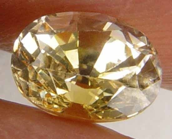 1.25CT Well Cut Natural Glowing Yellow Sapphire 7071673