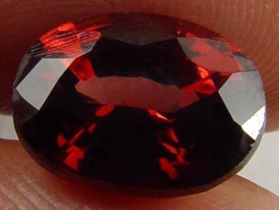 GARNET 3.15 CT 100% Natural Nice Size Loose Oval Gemstone Sri Lanka 8050819
