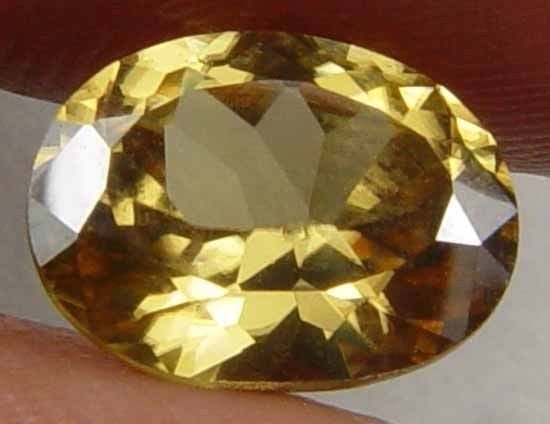 2.15CT Gorgeous Yellow Zircon Great Luster 08030972