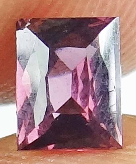 SPINEL Natural 0.75 CT 5.77 X 4.54 MM Well Cut Gorgeous Color Untreated 13020512