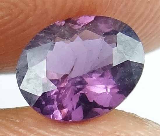SPINEL Natural 1.3 CT 7.60 X 6.23 MM Beautiful Color Untreated Gemstone 13022540