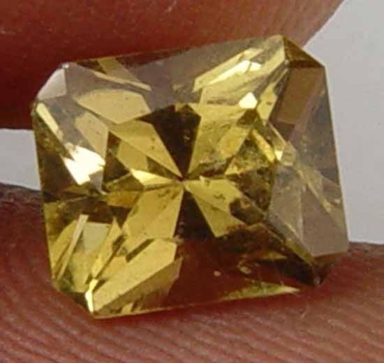 1.75CT Well Cut Glowing Natural Kornerupine 10090155
