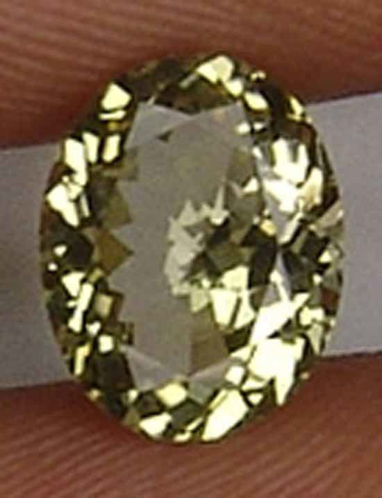 1.60CT Super Glowing Yellow Fire Kornerupine 10081628
