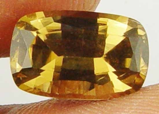 Sinhalite 4.00Cts Well Cut Super Glow Rare Natural Collectors Specimen 11053026