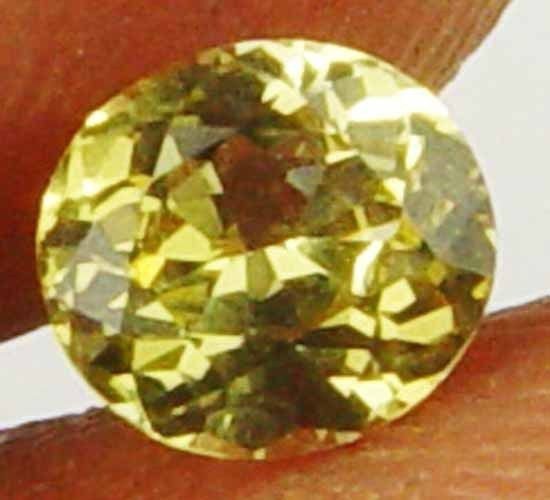 Chrysoberyl 0.65Cts Absolute Glow Nice Oval Natural Gem For Jewelry11052134