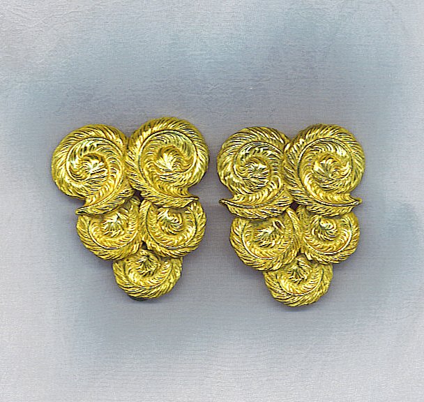 VTG. DRESS CLIPS, FABULOUS GOLD FEATHER LOOK VTG.