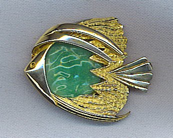 LOVELY FISH VTG. PIN