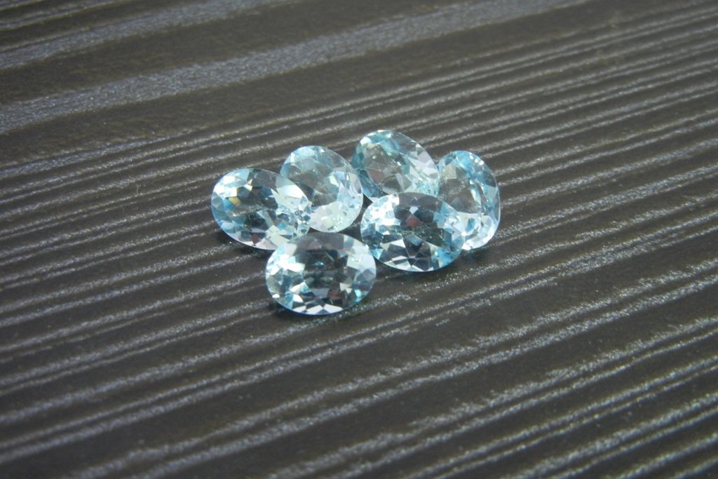 Certified Natural Sky Blue Topaz AAA Quality 7x5 mm Faceted Oval Shape 10 pcs Lot Loose Gemstone