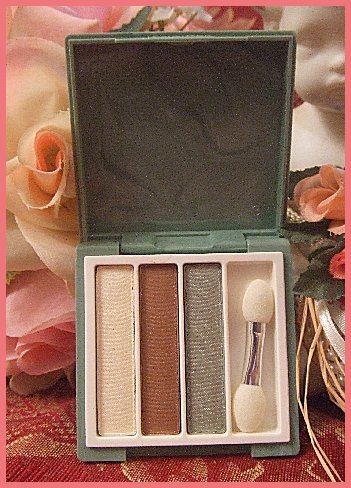 Clinique Eye Shadow Trio - Sparkling Sage - Buttered Bronze (Travel Size)