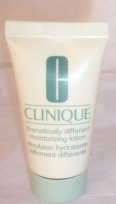 Clinique Dramatically Different Moisturizing Lotion 1.0 Oz/30 ML Travel Size Tube