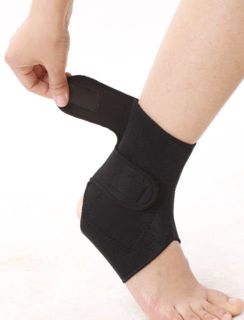 NEW TOURMALINE SELF HEATING ANKLE WRAP STRAP BRACE MAGNETIC SUPPORT THEROPY x 1