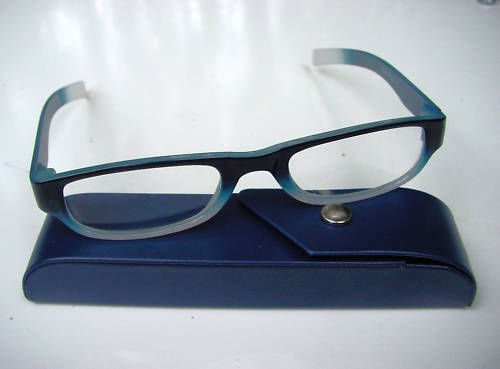 READING GLASSES BLUE/WHITE + 1.0 STRENGTH & CASE D500