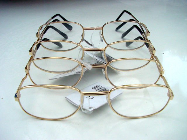 4 PAIRS OF READING GLASSES PALE GOLD METAL FRAMES +3.0 M141