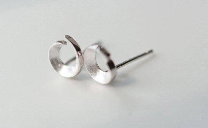 Sterling Silver 0.925 one spiral earring